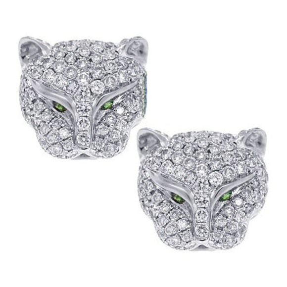 Jewelry - White Sapphire Tiger Stud Earrings